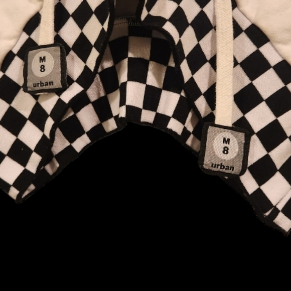 M8 CHECKERD WHITE HUGH HODDIE CROP ONE OF A KIND SWEATSHIRT. - Picture 4 of 8